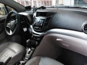 Cần bán lại xe Chevrolet Orlando 1.8 AT năm 2014, màu xám