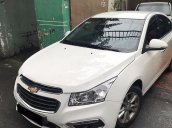 Bán xe Chevrolet Cruze LT đời 2016, màu trắng số sàn