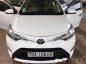 Cần bán xe Toyota Vios MT đời 2016, màu trắng