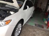 Cần bán xe Toyota Venza đời 2010, màu trắng, nhập khẩu nguyên chiếc giá cạnh tranh