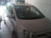 Cần bán lại xe Hyundai i10 đời 2016, màu bạc giá cạnh tranh