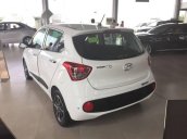 Bán Hyundai i10 1.2AT đời 2017, màu trắng, giá 422tr