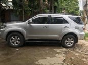 Cần bán lại xe Toyota Fortuner MT 2009, giá chỉ 560 triệu