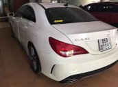 Cần bán xe Mercedes CLA 45AMG đời 2015, màu trắng