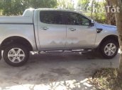 Bán xe Ford Ranger XLT đời 2014, màu bạc