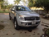 Bán xe Ford Ranger XLT đời 2014, màu bạc