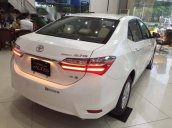 Bán xe Toyota Corolla đời 2017, màu trắng