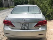 Cần bán xe Toyota Camry 2.4G đời 2010, màu bạc, xe gia đình, giá 690tr