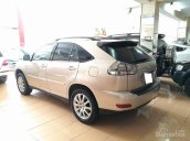 Bán xe Lexus RX 330 model năm 2005, màu vàng cát, nhập khẩu, rất mới