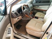 Bán xe Lexus RX 330 model năm 2005, màu vàng cát, nhập khẩu, rất mới