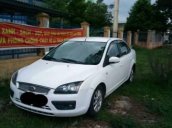 Bán Daewoo Nubira MT năm 2000, màu trắng chính chủ