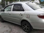 Bán xe Toyota Vios 2004, màu bạc, 205tr