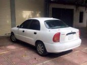 Cần bán Daewoo Lanos MT đời 2003, màu trắng