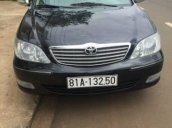 Bán ô tô Toyota Camry MT đời 2004, màu đen