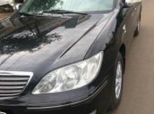 Bán ô tô Toyota Camry MT đời 2004, màu đen