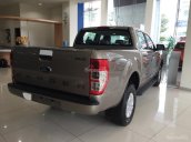 Bán xe Ford Ranger XLS MT- Ưu đãi nắp thùng Caryboy+ BHVC 2 chiều