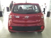 Bán Hyundai Grand i10 năm 2018 màu đỏ, 380 triệu, mới 100%, góp 80%