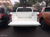 Giao ngay Ford Ranger XLS AT 4x2 màu trắng tay lái trợ lực điện 2018, hỗ trợ trả góp hơn 80%, LH: 0963483132