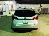 Bán Kia Rondo 2015, màu trắng còn mới, giá tốt