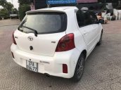 Bán Toyota Yaris đời 2013, màu trắng