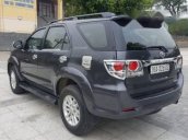 Bán Toyota Fortuner đời 2012, màu xám