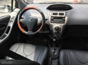 Cần bán Toyota Yaris đời 2010, màu trắng, xe nhập, giá tốt