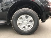 Bán ô tô Ford Ranger XLS 4x2 MT 2018, màu đen giá tốt, giao xe ngay, hỗ trợ trả góp 90%
