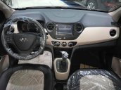 Cần bán xe Hyundai Grand i10 1.0 MT, sản xuất 2017, màu trắng