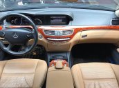 Cần bán Mercedes S63 AMG sản xuất 2008, màu đen, nhập khẩu