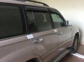 Cần bán gấp Toyota Land Cruiser đời 2005, nhập khẩu nguyên chiếc, giá chỉ 400 triệu