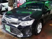 Bán Toyota Camry 2.5Q 2017, màu đen như mới