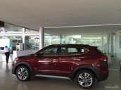 Bán xe Hyundai Tucson 2.0 CRDI đặc biệt máy dầu 2018, màu đỏ, góp 85% xe, hotline: 0941.46.22.77 Hyundai Đắk Lắk