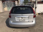 Bán Hyundai i30 CW đời 2009, màu bạc 