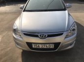 Bán Hyundai i30 CW đời 2009, màu bạc 