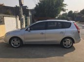 Bán Hyundai i30 CW đời 2009, màu bạc 