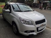 Bán Chevrolet Aveo năm 2014, màu trắng số sàn, 295 triệu