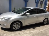 Bán xe Ford Focus 2.0AT 2013 màu xám bạc, lăn bánh 85.000km