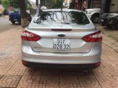 Cần bán xe Ford Focus 2.0AT đời 2014, màu bạc, xe nhập