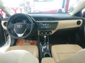 Bán Toyota Corolla altis 1.8E CVT đời 2017, màu trắng, giá chỉ 677 triệu