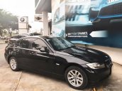 Cần bán xe BMW 3 Series 320i đời 2008, màu đen, nhập khẩu nguyên chiếc đã đi 135000km