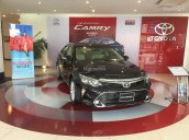 Toyota Thanh Xuân - Bán xe Toyota Camry 2017 phiên bản mới - 0978379029