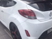 Cần bán Hyundai Veloster 1.6 AT đời 2011, màu trắng