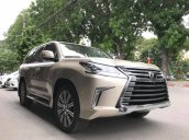 Bán xe Lexus LX 570 5.7 AT đời 2016, màu vàng, nhập Mỹ mới 100%