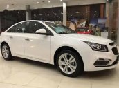 Bán ô tô Chevrolet Cruze đời 2017, màu trắng