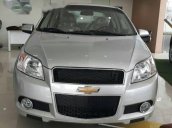 Bán Chevrolet Aveo LTZ đời 2017, màu bạc, giá 495tr