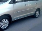 Bán Toyota Innova đời 2011, màu bạc 