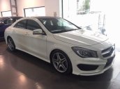 Cần bán xe Mercedes CLA250 sản xuất 2017, xe nhập