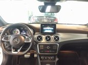 Cần bán xe Mercedes CLA250 sản xuất 2017, xe nhập