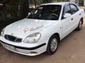 Bán gấp Daewoo Nubira sản xuất 2002, màu trắng