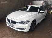 Bán BMW 3 Series 320i đời 2014, màu trắng, nhập khẩu như mới, 960 triệu